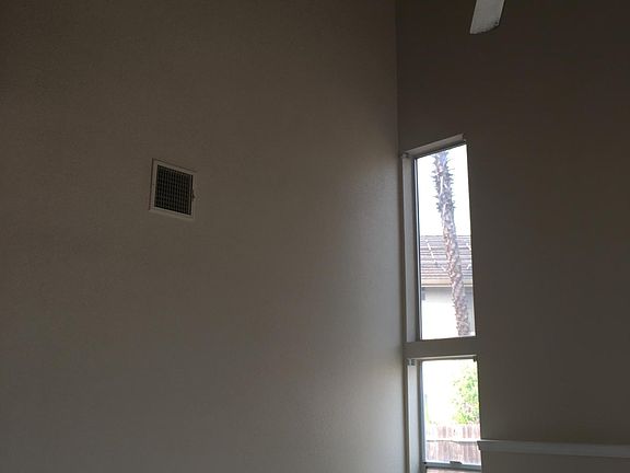 2nd image of 7 Vinton Ct