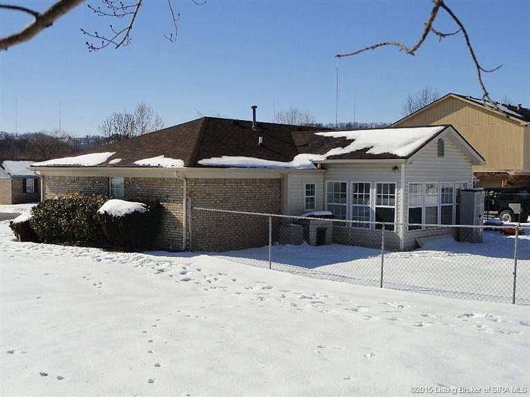 2nd image of 4202 Glenbrook E