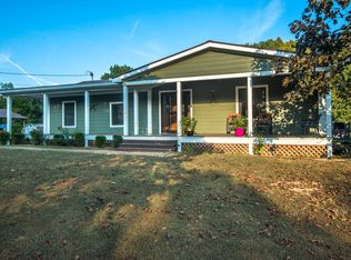 665 White Oak Flat Rd, Charlotte, TN 37036