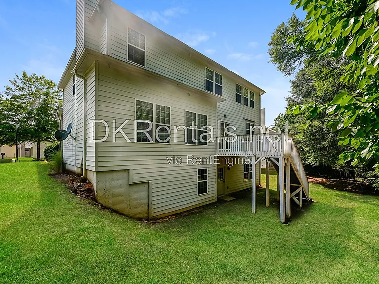 3926 Yosemite Park Ln — Photo 20