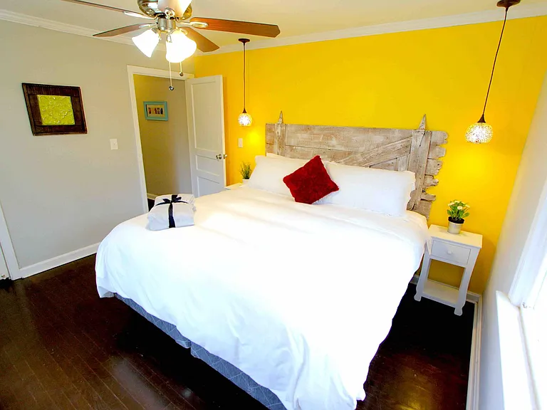 2502 Woodyhill Dr — Photo 16