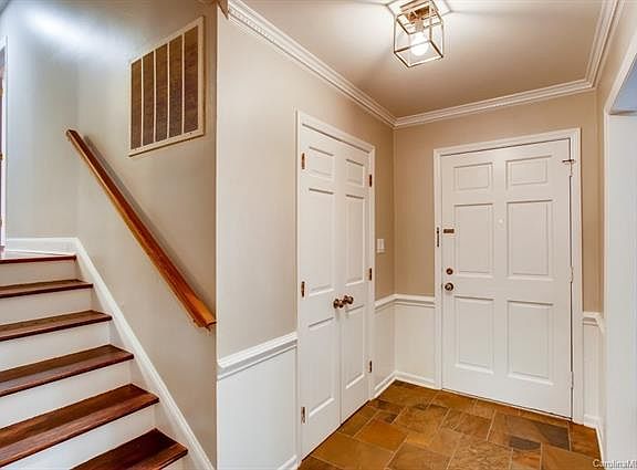 4th image of 3407 Winsford Ct
