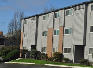 1513 SE Stark St, Portland, OR 97214