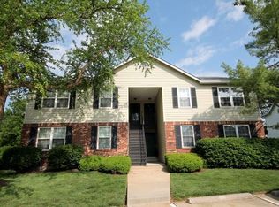 180 Harvest Moon Ct, Saint Peters, MO 63304