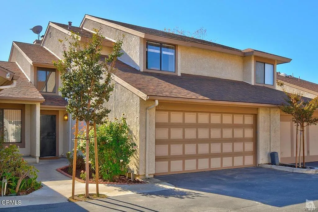 3 bed, 2.5 bath, 1264 sqft, $3,750 — Photo 1