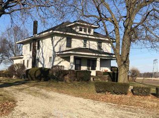 704 8th Rd, Bourbon, IN 46504