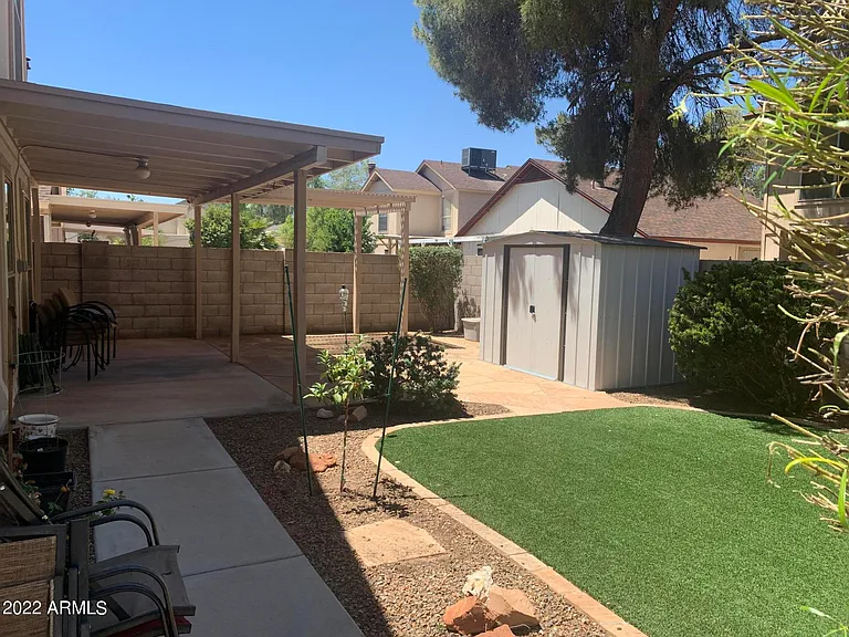 1608 N Calle Cir — Photo 18