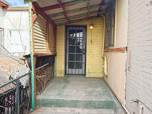 2nd image of 3509 Hueco Ave APT 3