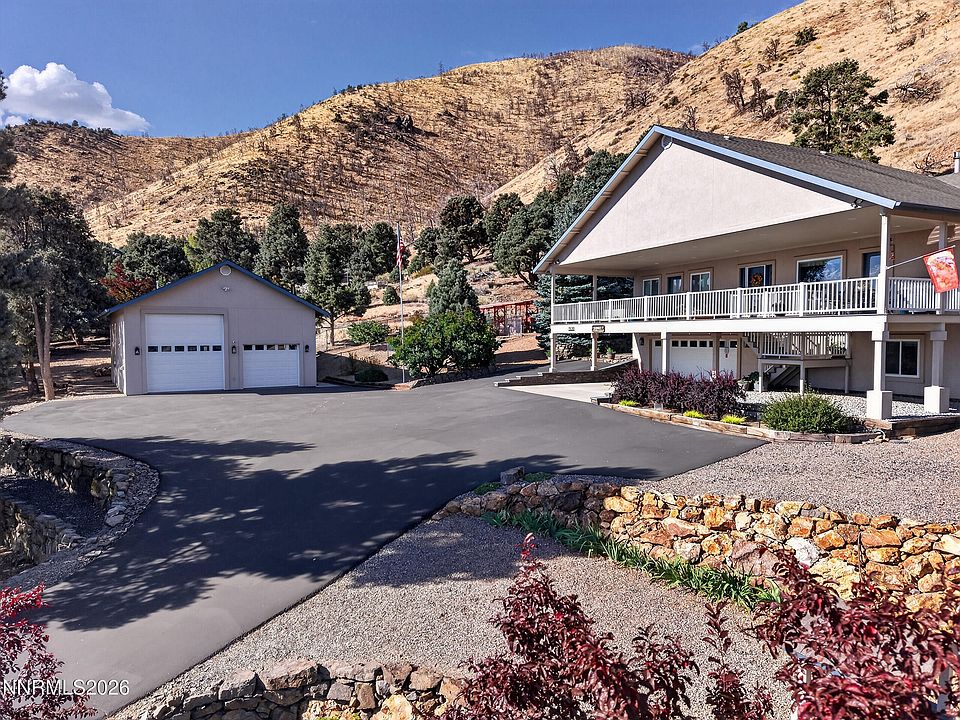 1st image of 1530 Moss Cir