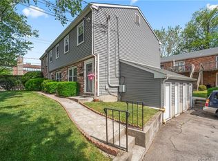 8 Windell Pl #8, Stamford, CT 06906