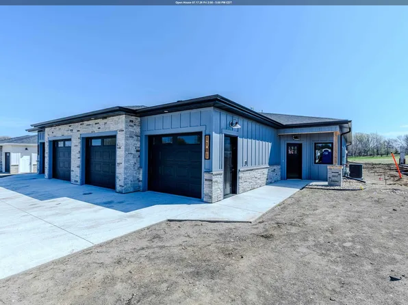 1176 Lower Loop, Arnolds Park, IA 51331