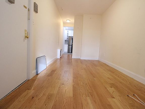 4th image of 485 Columbus Ave #4AA