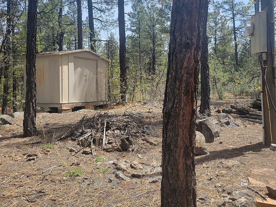 2nd image of 1437 E Elk Lane #33