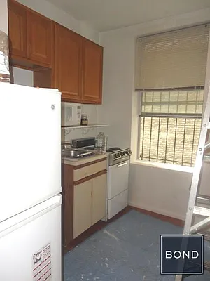 Rented by Bond New York | media 21