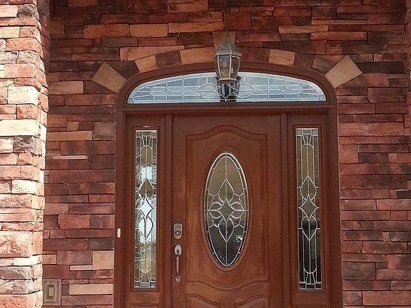 4th image of 75 Hillside Dr
