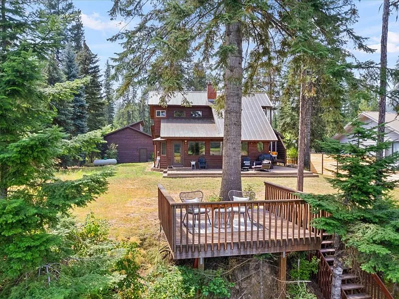 3 bed, 3000 sqft, $4,000 — Photo 1