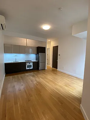 Rented by Aegis Realty Management Corp | media 5