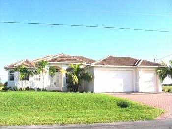 1st image of 4021 NW 11th Ter