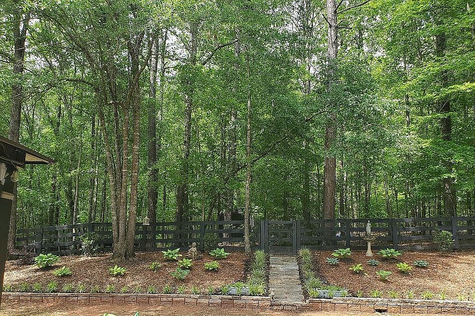 2nd image of 115 Cherokee Farms Dr
