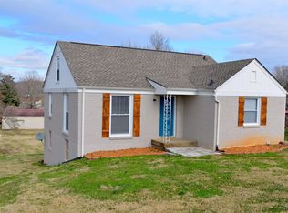 1717 Haynes St, Clarksville, TN 37043