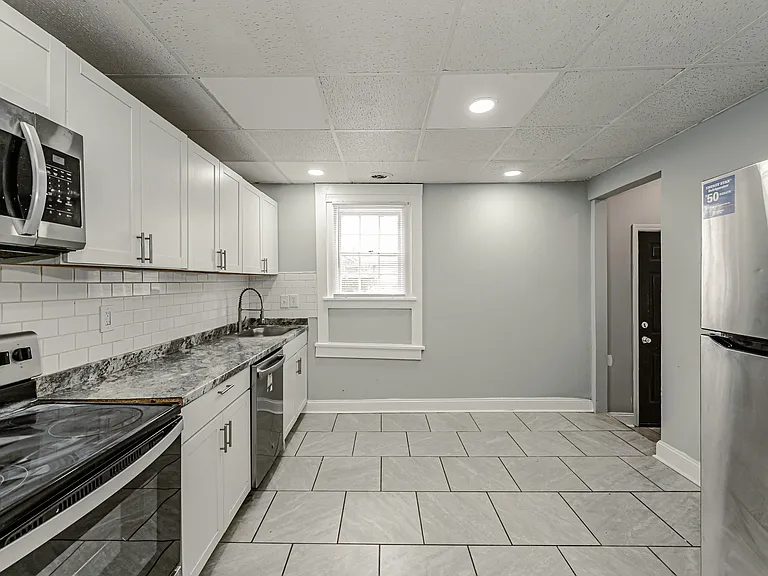 1314 N 21st St — Photo 36