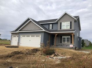 121 S Park View Dr, Park View, IA 52748