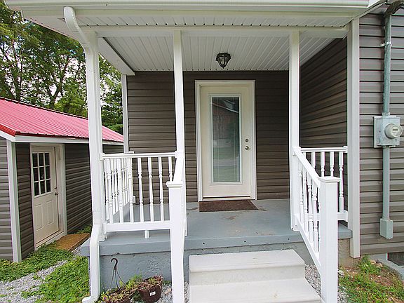 4th image of 612 Webb Ave