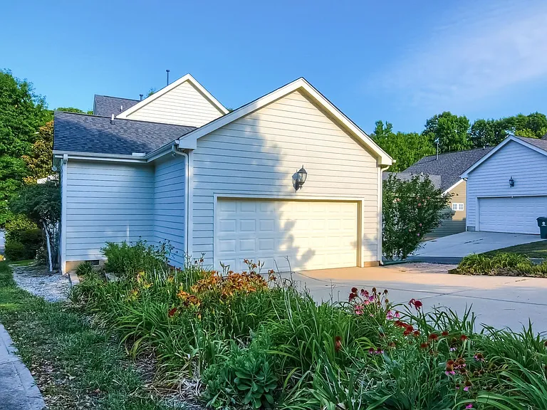 428 Marsh Landing Dr — Photo 29