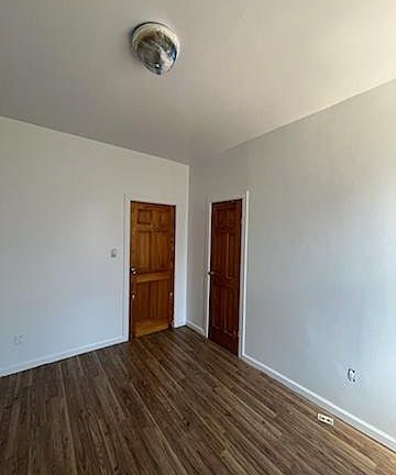 4th image of 1402 Clay Ave APT 6B