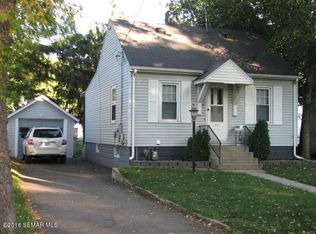 718 11th Ave SE, Rochester, MN 55904