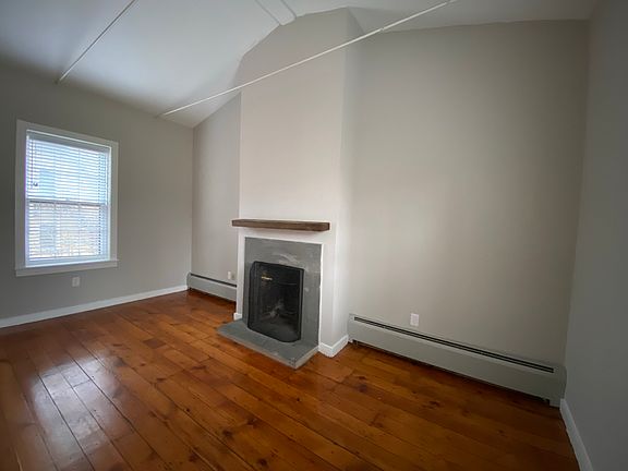 4th image of 604 Chapel St #Ch-03
