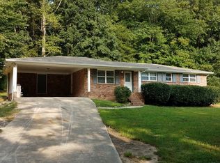 716 W Spring Dr, Douglasville, GA 30134