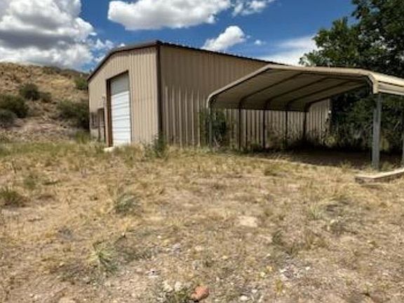 4th image of 10624 Highway 152
