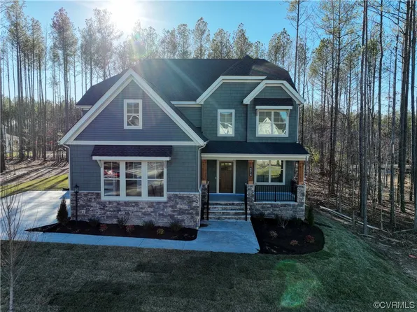 6818 Cove Creek Ct, Moseley, VA 23120