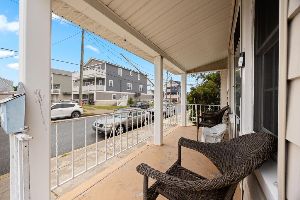 2704 Hudson Ave, Wildwood, NJ - View 5