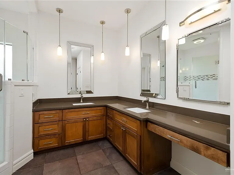 3713 Ida St — Photo 15