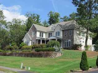 15 Long Hill Rd, Hollis, NH 03049