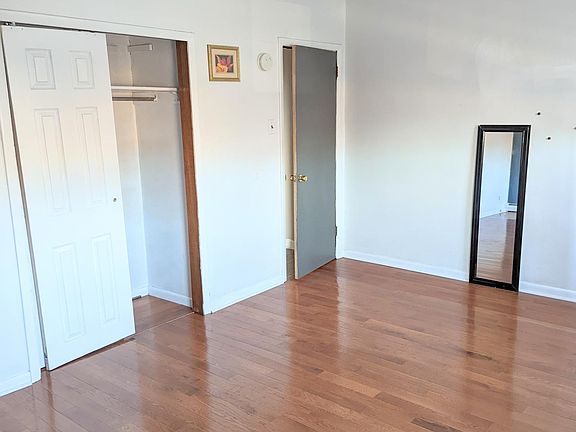 2nd image of 1613 Snyder Ave #2