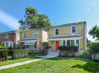 10621 S Eberhart Ave, Chicago, IL