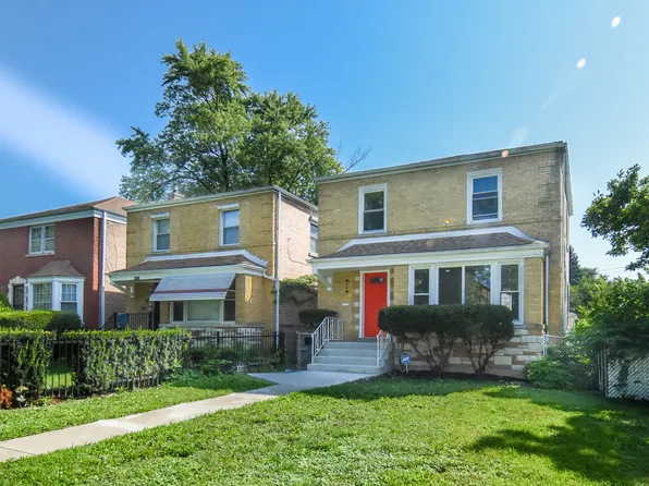10621 S Eberhart Ave, Chicago, IL 60628
