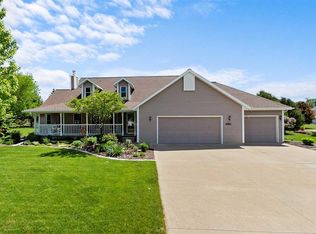 3480 Thornberry Dr, Appleton, WI 54913