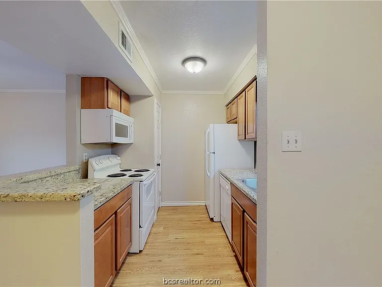 904 University Oaks Blvd #80 — Photo 7