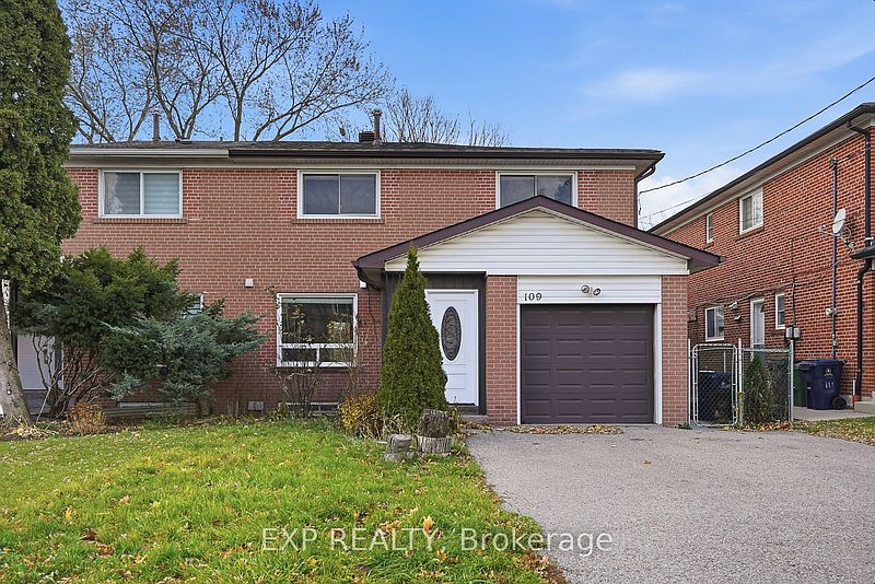 Toronto House for rent - 4 Bedrooms in Toronto