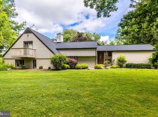 34814 Harry Byrd Hwy, Round Hill, VA 20141