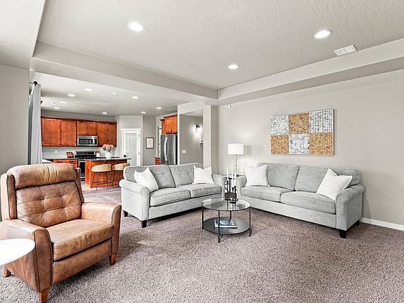 5th image of 2823 W Sunset View Ln