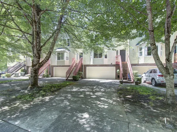 75 River Rock Ln Unit D, Woodland, WA 98674