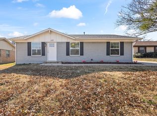 1135 Reed Cir, Howe, TX 75459