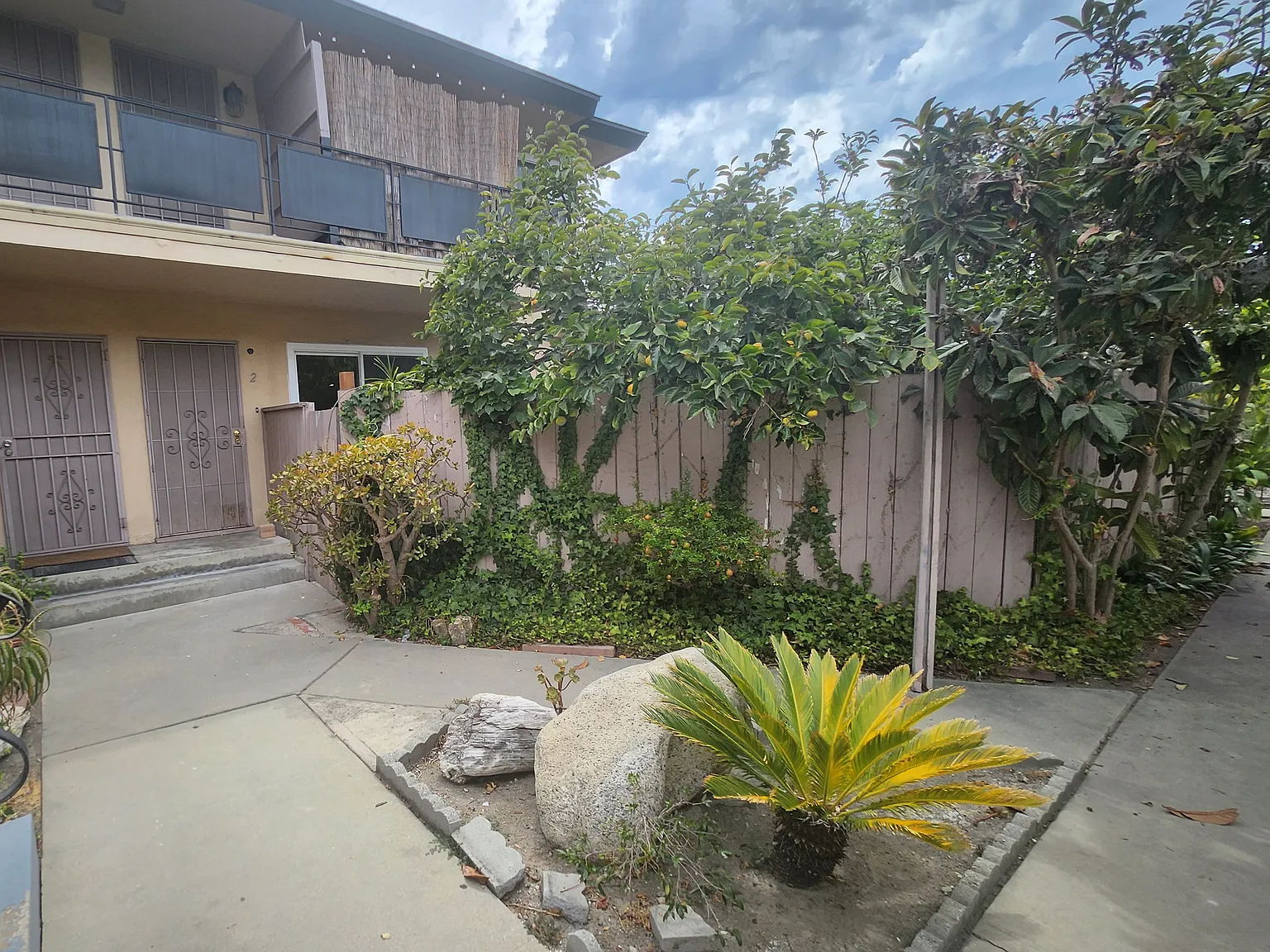 1 bed, 700 sqft, $2,150 — Photo 1