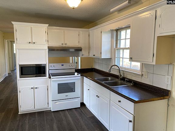 3rd image of 1714 Teakwood Ln