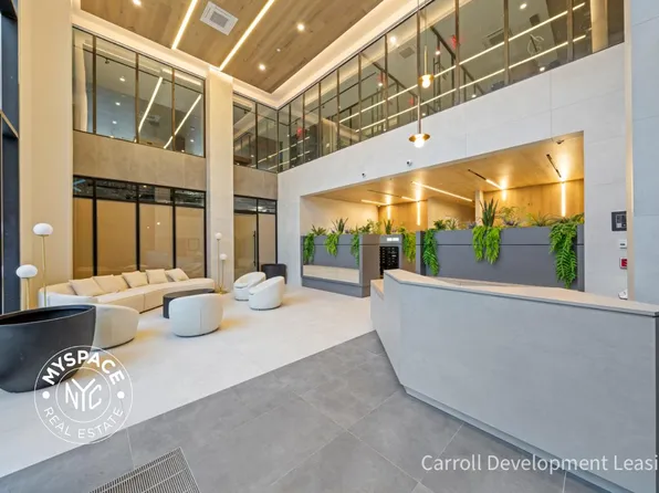 931 Carroll Street image 9 of 37